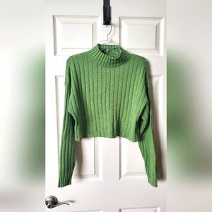 L.A. Hearts Green Sweater Size Medium Like New